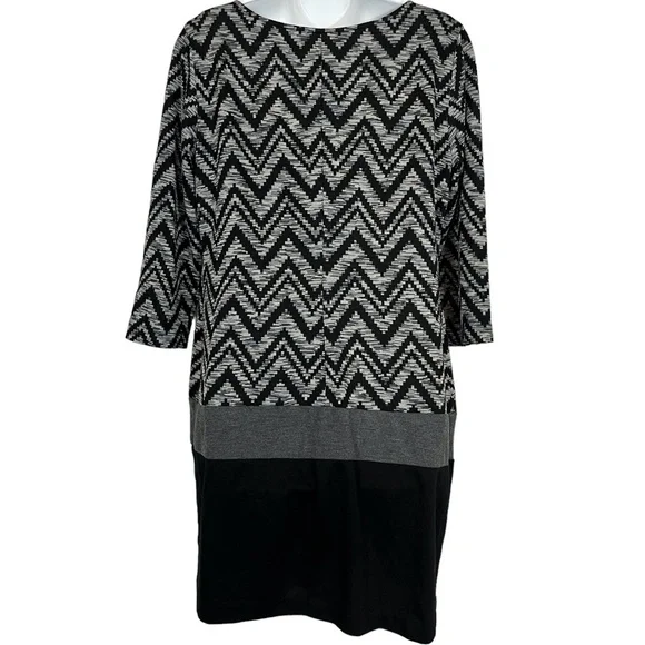 Ronni Nicole Gray & Black Chevron 3/4 Long Sleeve Mini Knit Sheath Dress sz 12 - Picture 12 of 16